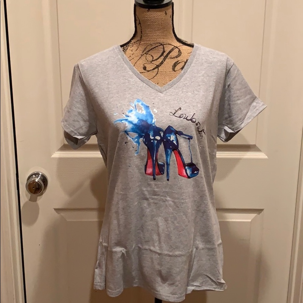 Graphic T shirt. Blue heels with red botto… - Picture 2 of 2